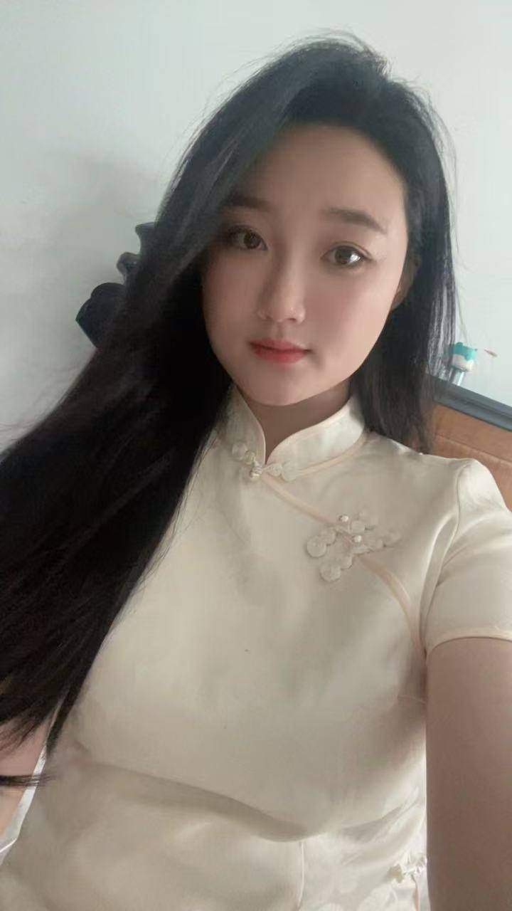 江依莹